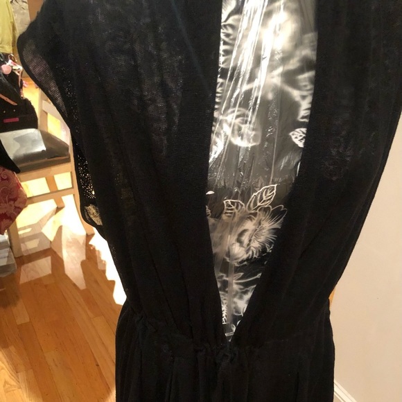 WHITE + WARREN medium black linen blend sweater vest drawstring tie at waist - Picture 8 of 15